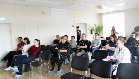 Специалисты фонда "Живи сейчас" провели респираторную и патронажную школу в Петрозаводске